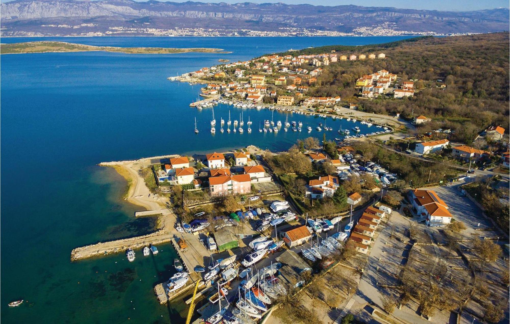 Gorgeous Apartment In Cizici With House Sea View Buitenkant foto