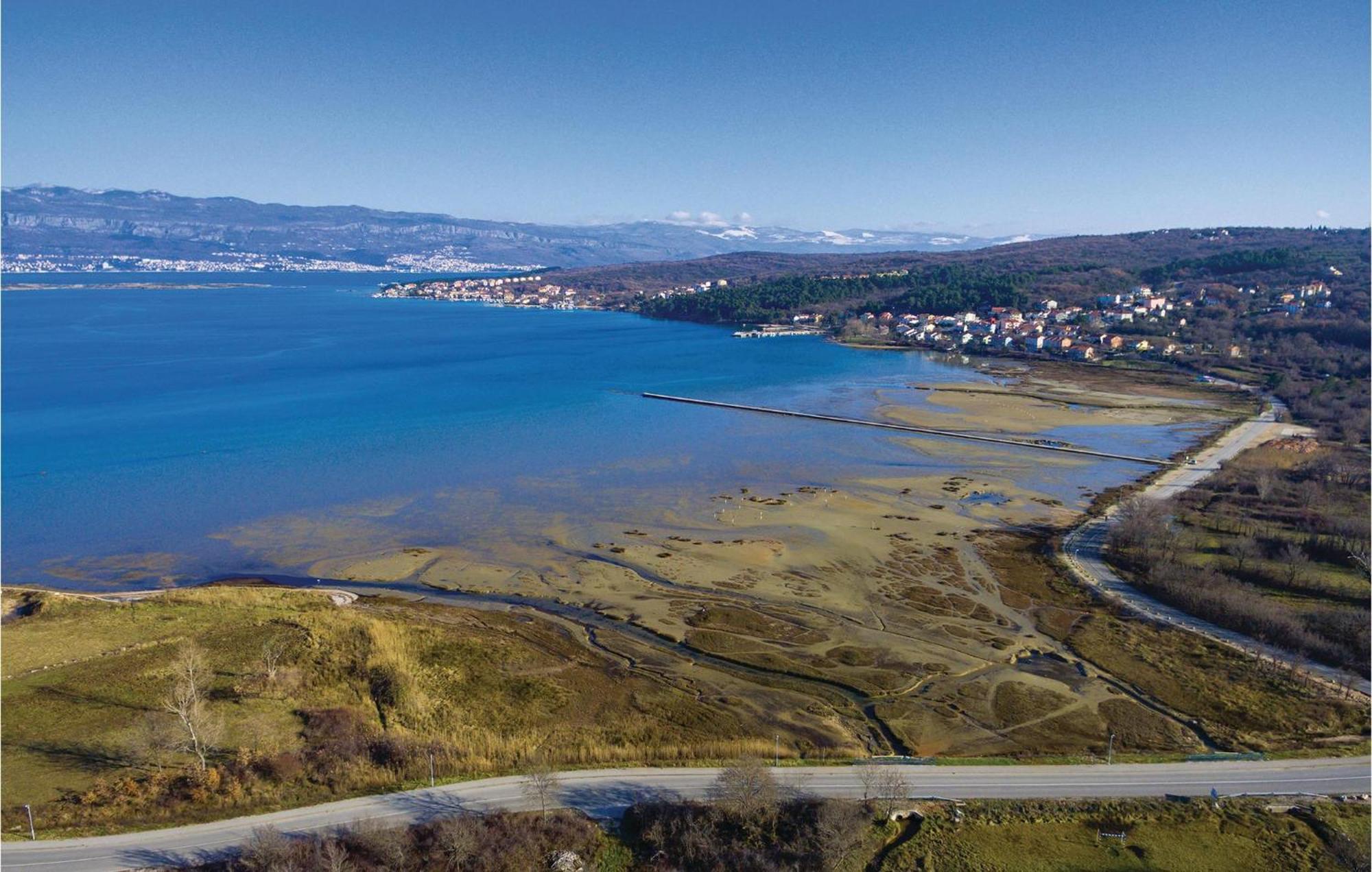 Gorgeous Apartment In Cizici With House Sea View Buitenkant foto